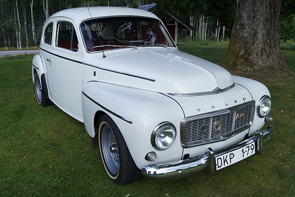Volvo PV 5 of 9