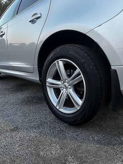 Volvo XC60 14 of 15