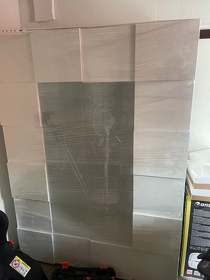 Product image 1 of 2