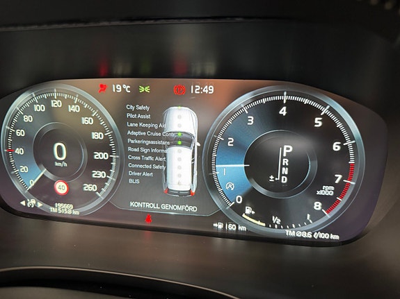 Volvo XC60 28 of 30