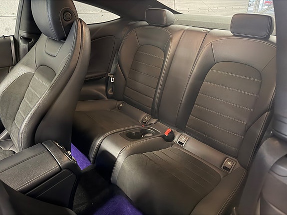 Mercedes-Benz C400 20 of 28