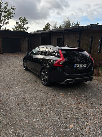 Volvo V60 3 of 7
