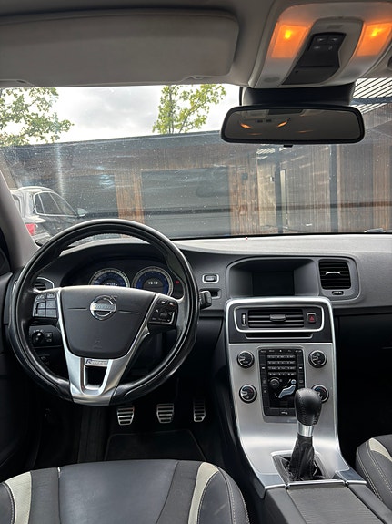 Volvo V60 7 of 7