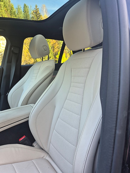 Mercedes-Benz E220 7 of 7