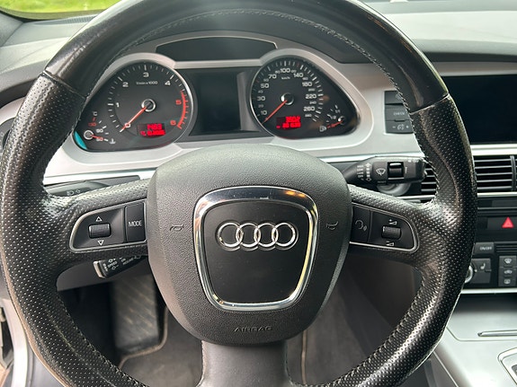 Audi A6 allroad 7 of 12