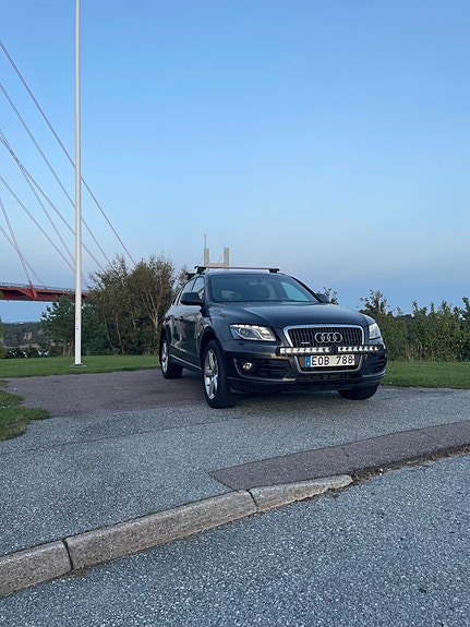 Audi Q5 2 of 7