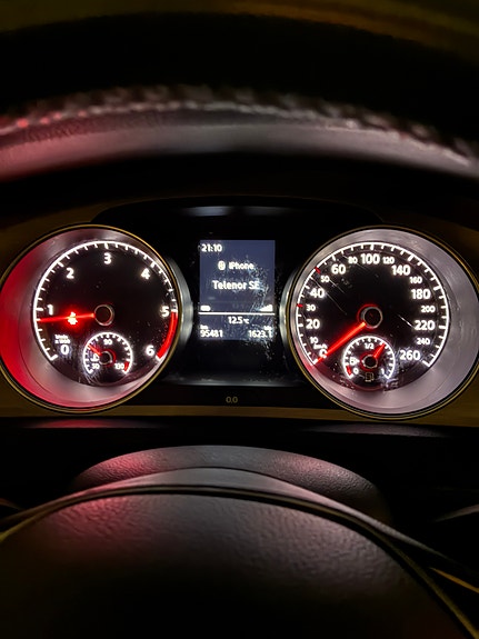 Volkswagen Golf VII 7 of 10