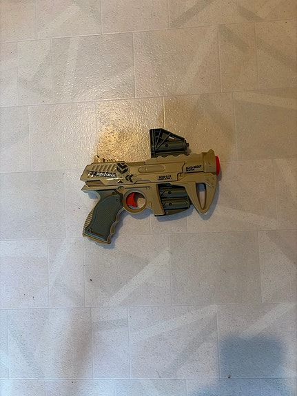 Product image 8 of 9
