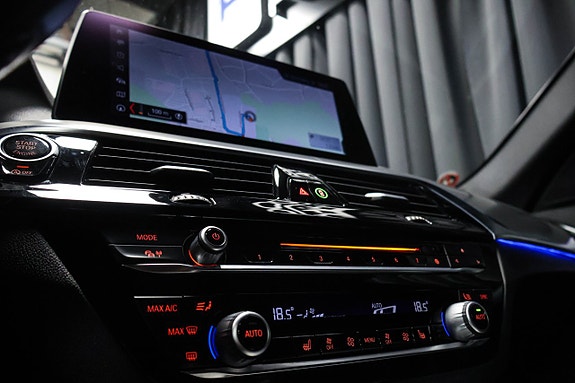BMW 530i 24 of 30