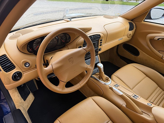 Porsche 911 11 of 23