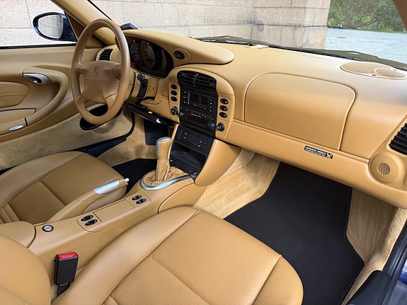Porsche 911 14 of 23
