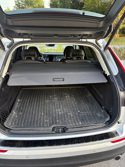 Volvo XC60 19 of 24