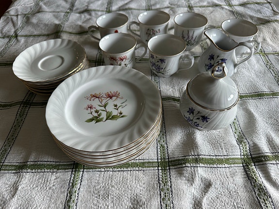 Product image 2 of 9