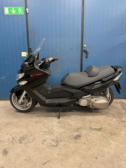 Kymco Xciting 500 4 of 6