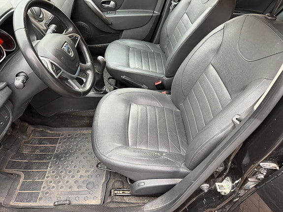 Dacia Logan 10 of 11