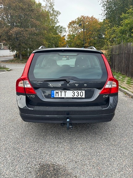 Volvo V70 7 of 8