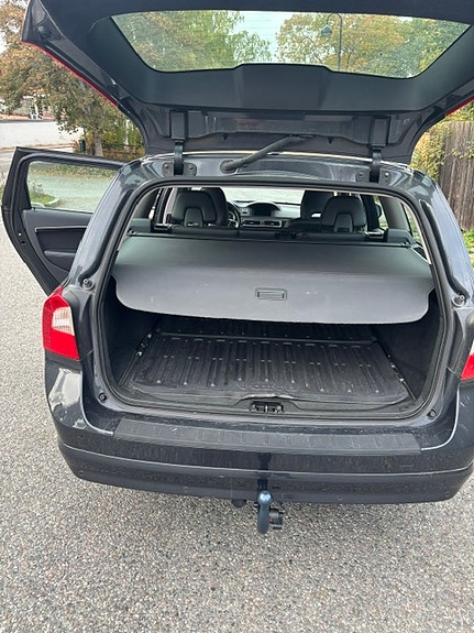Volvo V70 5 of 8