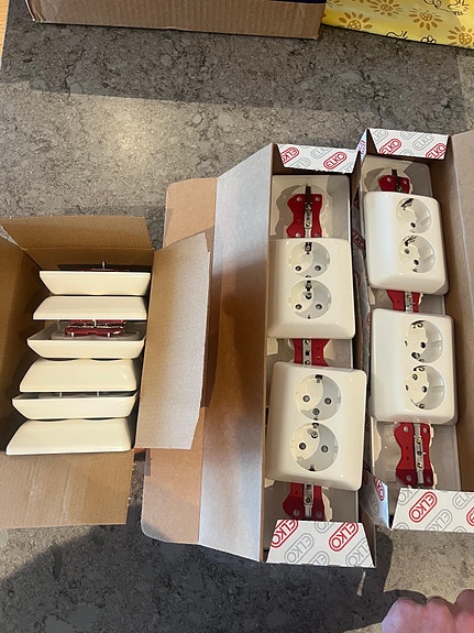 Product image 1 of 5
