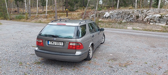 Saab 9-5 4 of 8