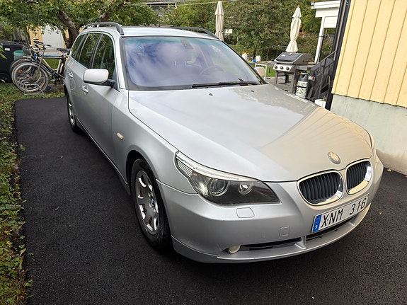 BMW 520d 2 of 21