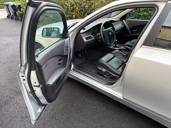 BMW 520d 9 of 21