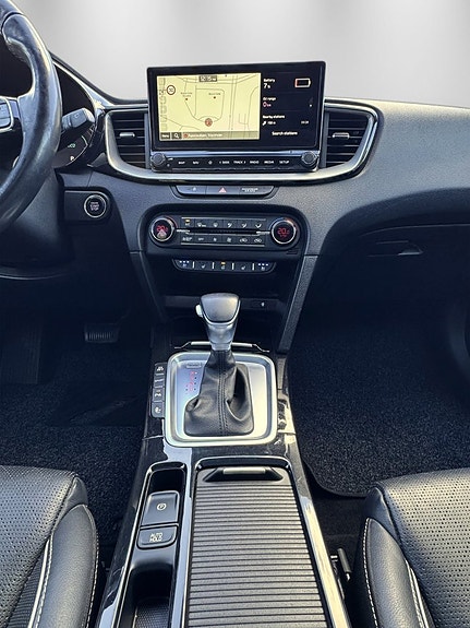Kia XCeed 17 of 30