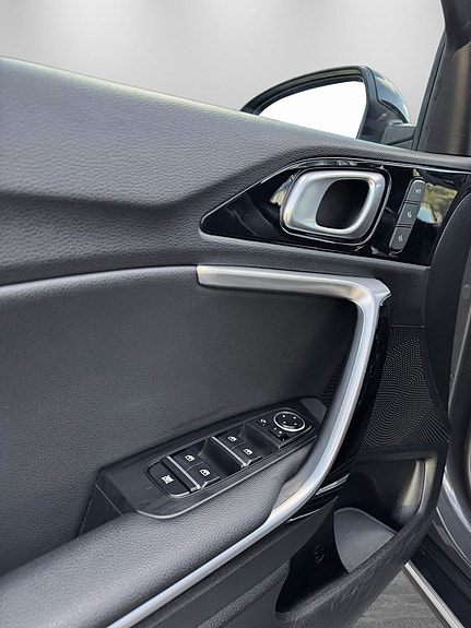 Kia XCeed 10 of 30