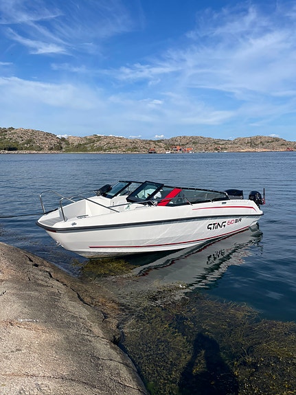 Sting 610 BR + Suzuki 4-takt 150 hk -23 med 58 timmar på motorn. 4 of 7