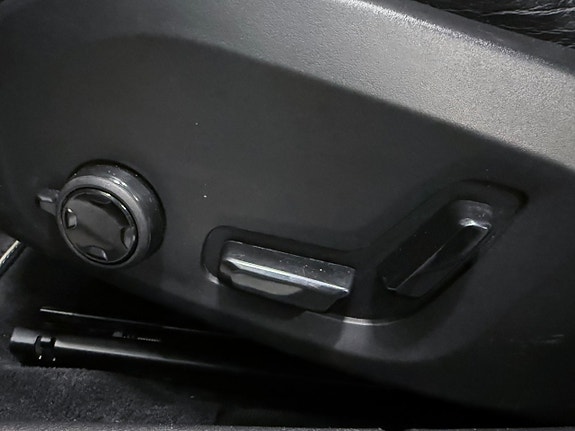 Volvo V60 16 of 24