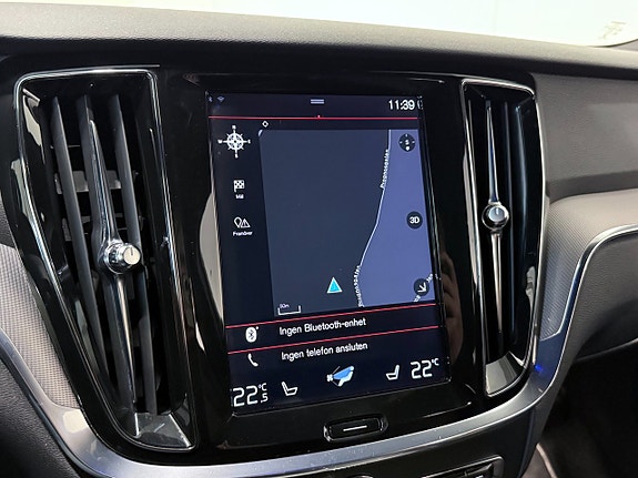 Volvo V60 11 of 24