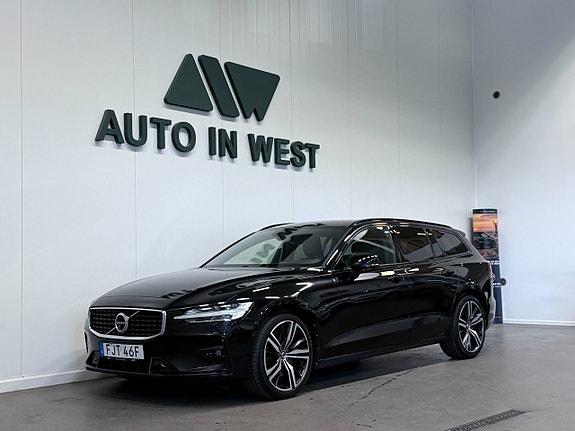 Volvo V60 2 of 24