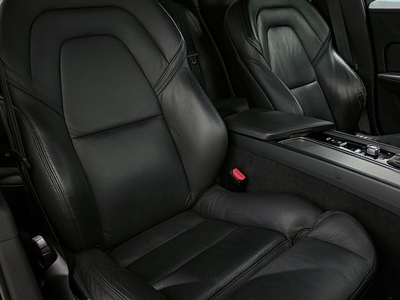 Volvo V60 9 of 24
