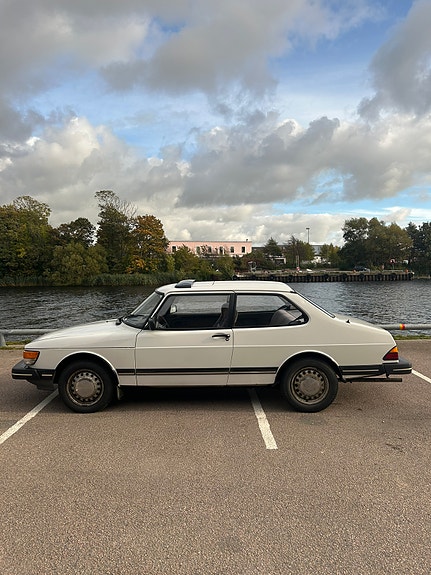 Saab 90 2 of 19
