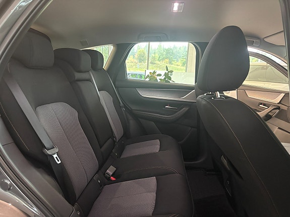 Mazda CX-60 11 of 22