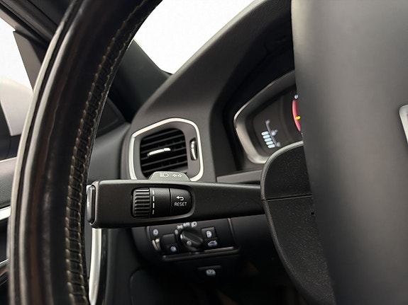 Volvo V60 17 of 30