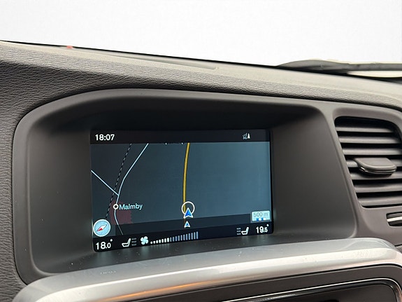 Volvo V60 23 of 30