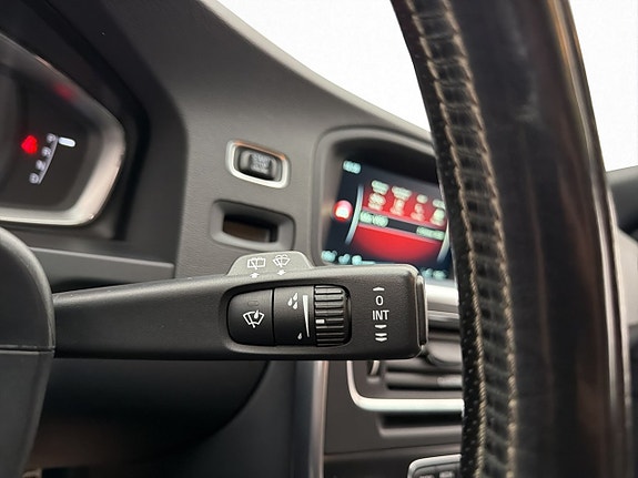 Volvo V60 20 of 30