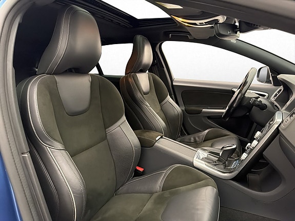 Volvo V60 30 of 30