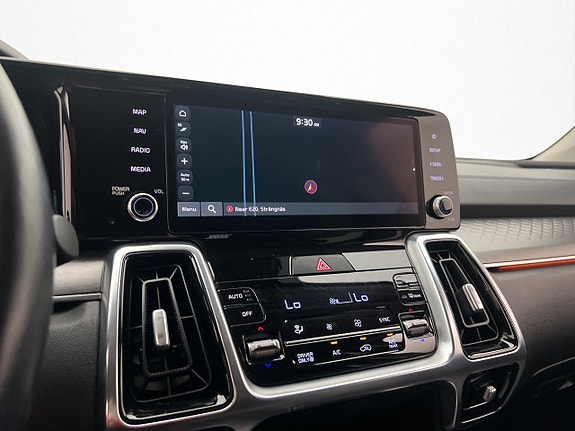 Kia Sorento 19 of 30