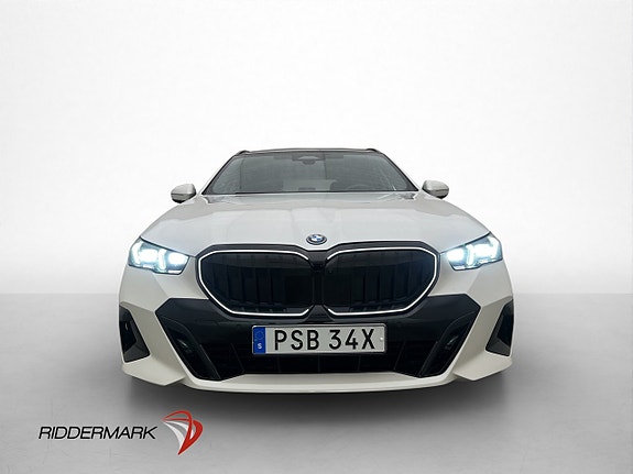 BMW 530e 2 of 30