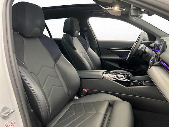 BMW 530e 27 of 30