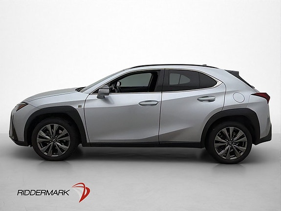 Lexus UX250h 4 of 30