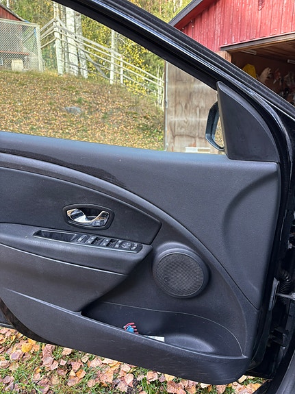 Renault Megane III 9 of 11