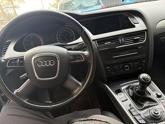 Audi A4 6 of 6