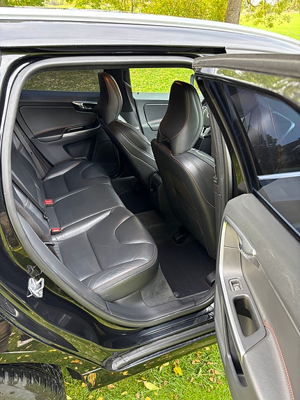 Volvo XC60 10 of 10