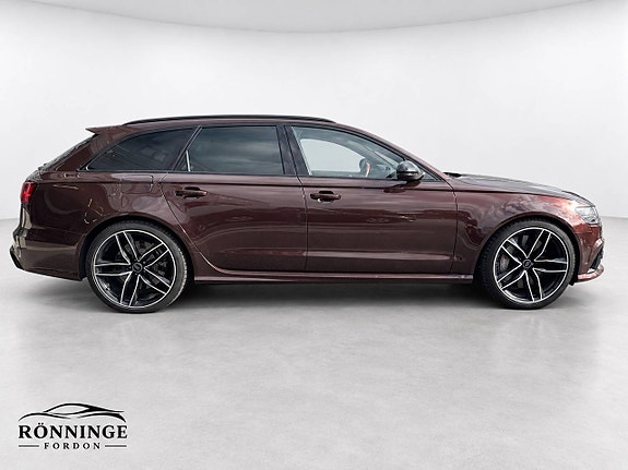 Audi RS6 3 of 17