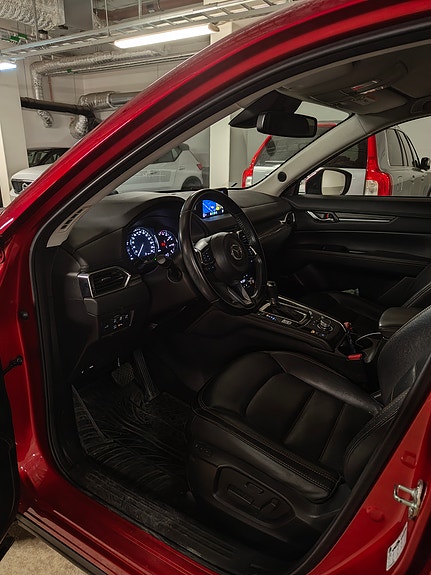 Mazda CX-5 5 of 12