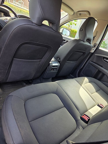 Volvo V70 14 of 17