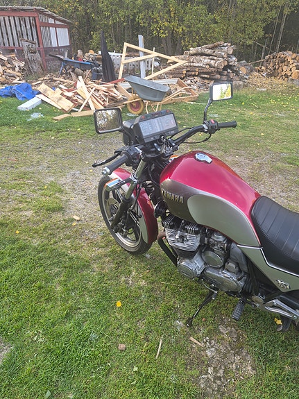 Yamaha XV750 4 of 4
