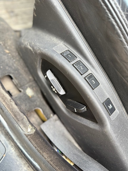 Volvo V70 4 of 7